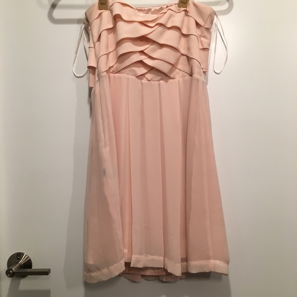 Blush pink chiffon dress from express - Picture 3 of 8